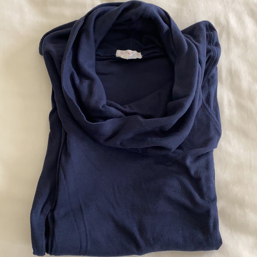 Ingrid & Isabel long sleeve cowl neck top - S